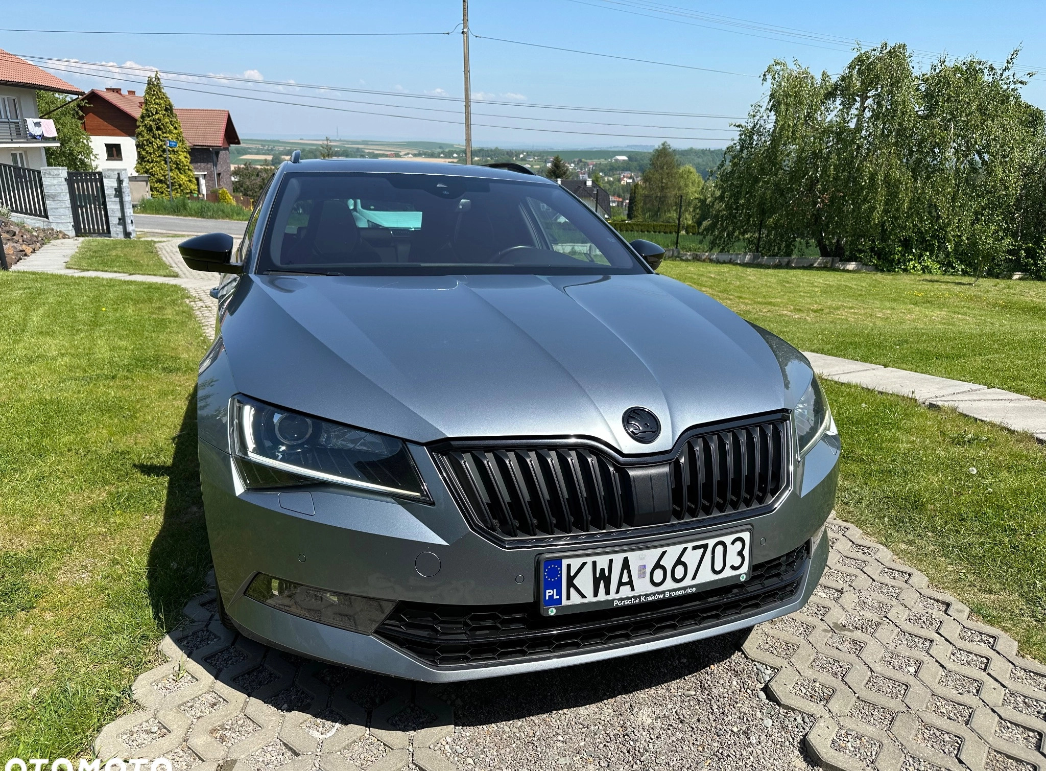 Skoda Superb cena 109400 przebieg: 119600, rok produkcji 2017 z Andrychów małe 781